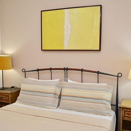 Troumpas Family Rooms & Apartments Leonídion Exterior foto